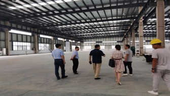 高新區(qū)管委會(huì)劉亞東主任調(diào)研我司承建的通晟汽車、全智機(jī)械項(xiàng)目